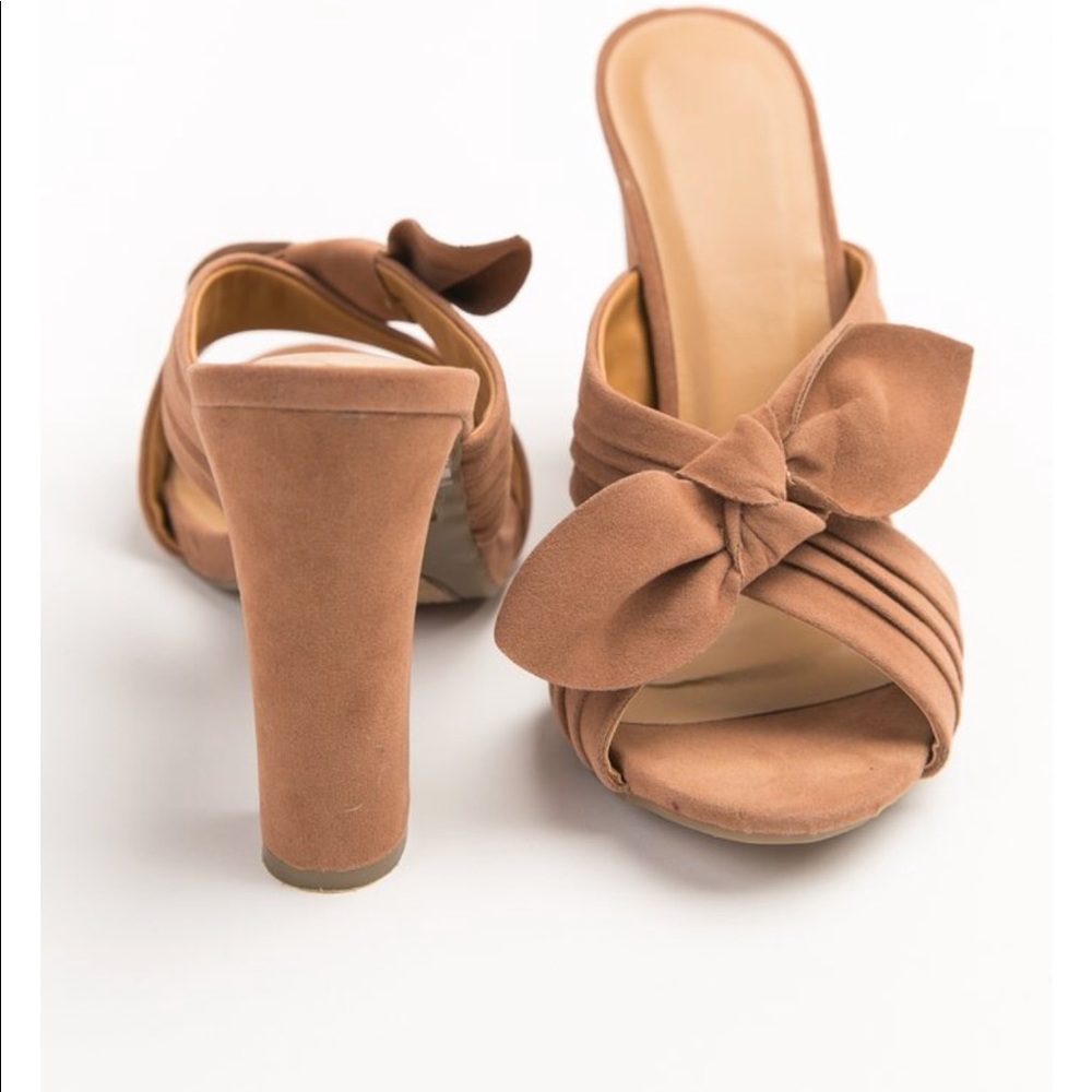 Bamboo Bow Backless Pumps